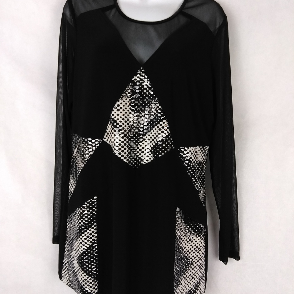 NUEVA Women's Black White Geometric Blouse Sz 14